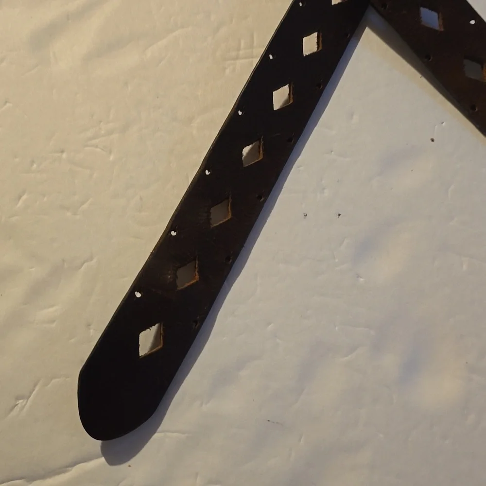 Dockers Vintage Brown Leather cut out Belt Silver Buckle Neutral Sz.M/L